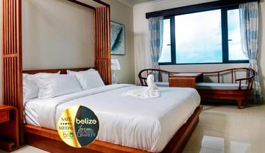 Golden Bay Belize Hotel
