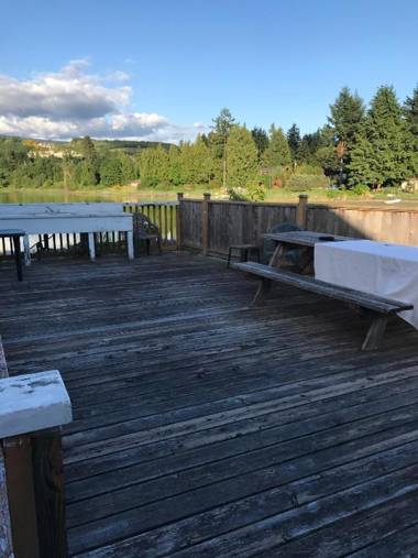 Royal Reach Motel & Marina