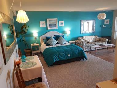 Davis Bay Bed & Breakfast