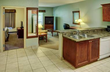 Lakeview Inns & Suites - Chetwynd