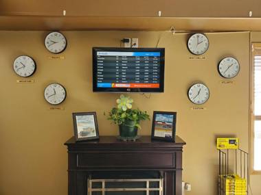 Super 8 by Wyndham Edmonton International Airport