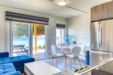 TheLongBeachResort - Beachfront Cottages & Townhouse Suites