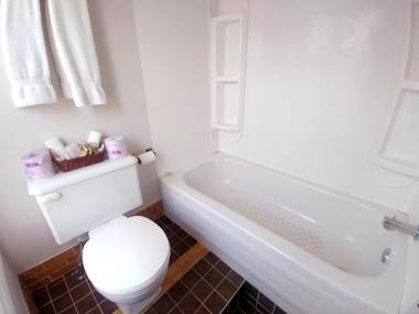 Auberge de la rive de Charlevoix - Auberge de jeunesse familiale pour voyageurs de tous âges