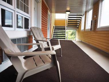 Hotel and Suites Les Laurentides