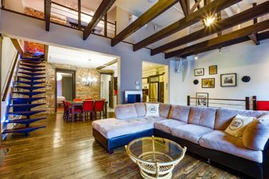 Les Lofts St-Jo by Les Lofts Vieux-Québec