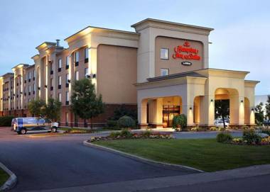 Hampton Inn & Suites Montreal-Dorval