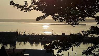 Hillside Landing B&B