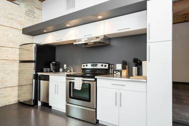 New York Style Loft with Parking Exchange District Coffee Gym