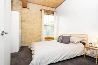 New York Style Loft with Parking Exchange District Coffee Gym