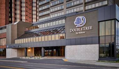 DoubleTree by Hilton Windsor ON