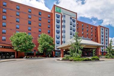 Holiday Inn Windsor - Ambassador Bridge an IHG Hotel