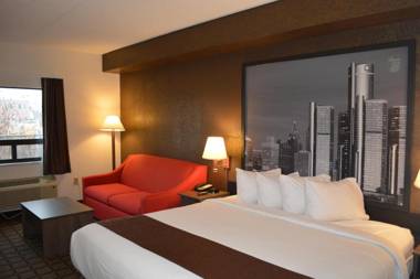 Super 8 by Wyndham Ambassador Bridge Windsor ON