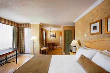 Sunset Inn and Suites