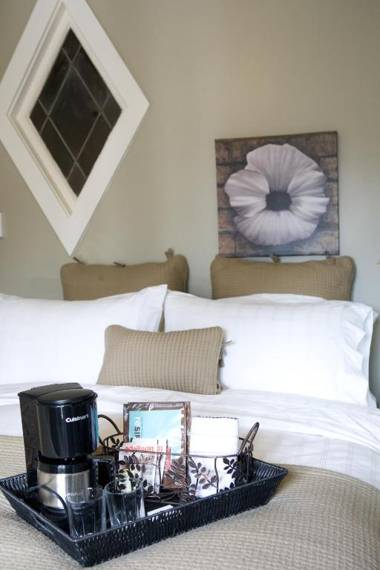 The Ivy on Parker Guest House