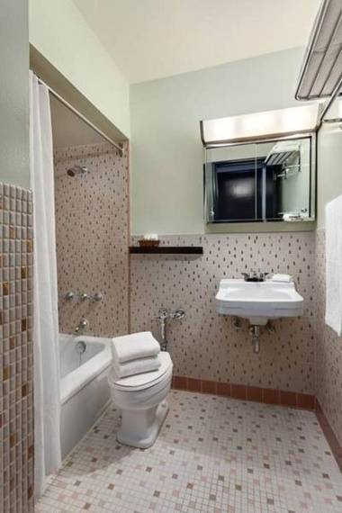 Hotel at the Waldorf