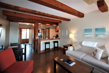 Great Condo in Excellent Location - Waterfront Building - Seaside