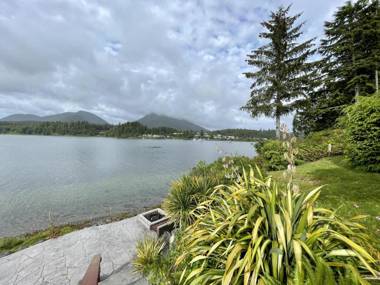 Gone with the Wind Cabin by Natural Elements