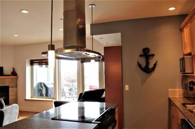 Marina View on the Harbour