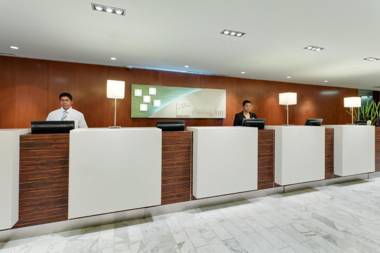 Holiday Inn Toronto Downtown Centre an IHG Hotel