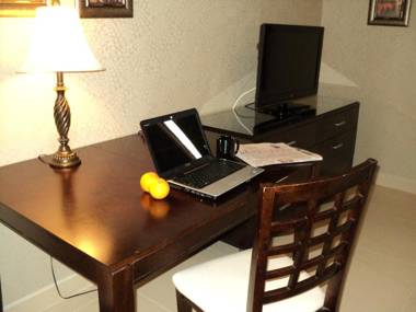 Montecassino Hotel & Suites