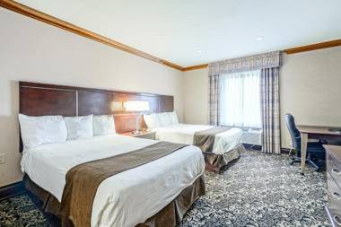 Woodbine Hotel & Suites