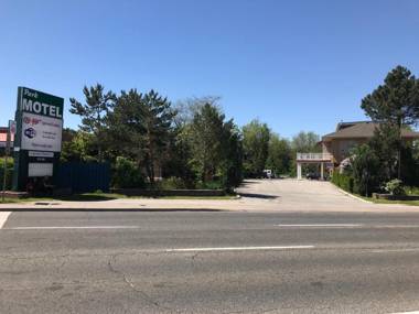 Park Motel