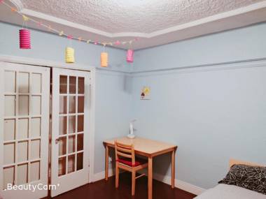 Kensington Market House