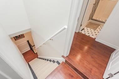 E Residential Luxury Rental