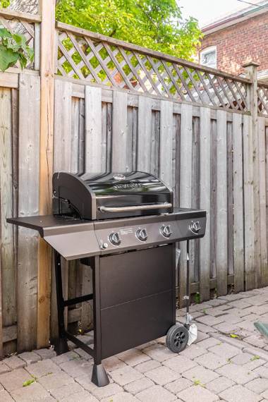 Simply Comfort.  One of a Kind Ghostbusters House