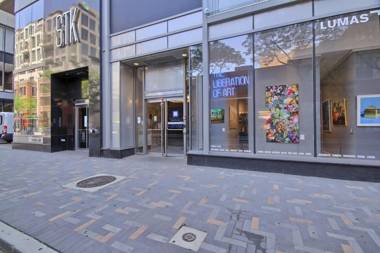 YV Circle ( Yorkville )