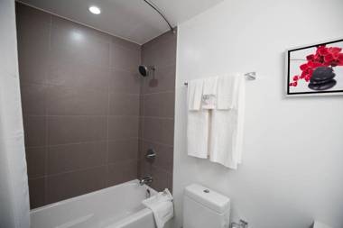 YV Circle ( Yorkville )