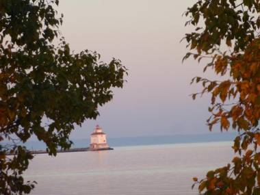 Prince Arthur Waterfront Hotel & Suites