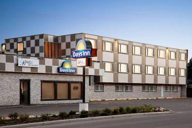 Days Inn by Wyndham Sylvan Lake