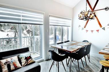 Condo 304 33 Chemin du Hameau by Les Chalets Alpins