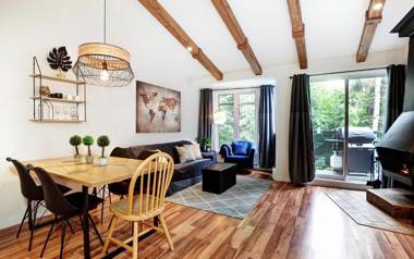 Condo 47 Chemin de la Corniche by Les Chalets Alpins