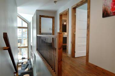 Le Sto Shack 25 Chemin Blanc by Les Chalets Alpins