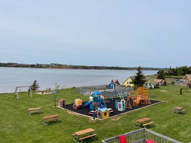 Beach & Breeze Cottages