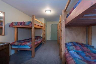 Squamish Adventure Inn