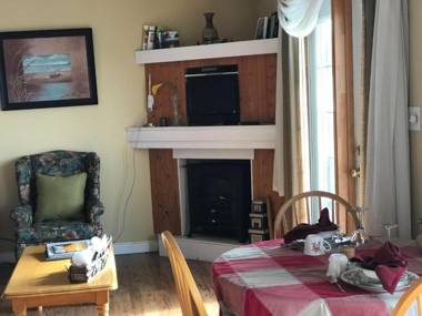 Whispering Waves Cottages