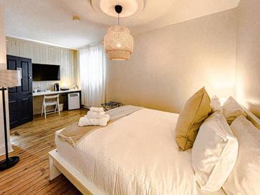 Hotel du Vieux Port by Bower Hotels & Suites