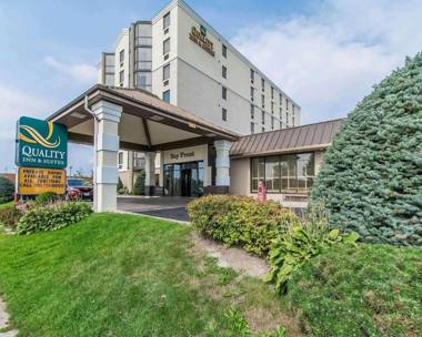 Quality Inn & Suites Bay Front