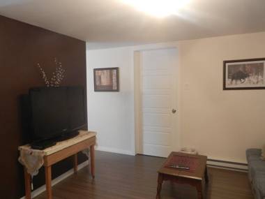 Gite La Ptite Falaise Bed and Breakfast