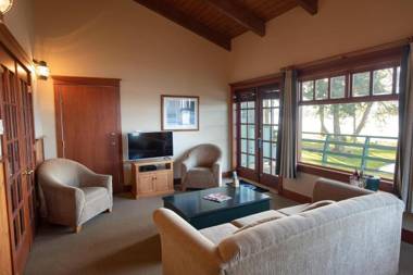 April Point Resort & Spa