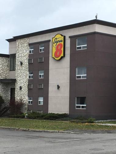 Super 8 by Wyndham Prince George