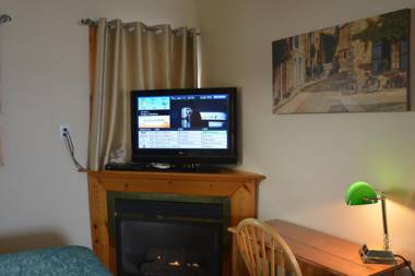 Dewar's Inn and Cottages