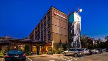 Best Western Plus Barclay Hotel