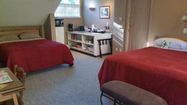 Hummingbird Guesthouse