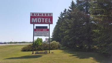 Sunset motel