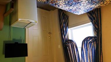 A Voyageur's Guest House