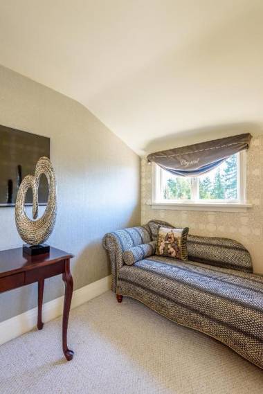 Crystal's View Bed & Breakfast